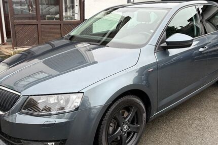 Skoda Octavia 54.742 km 13.990 € Kassel 34127