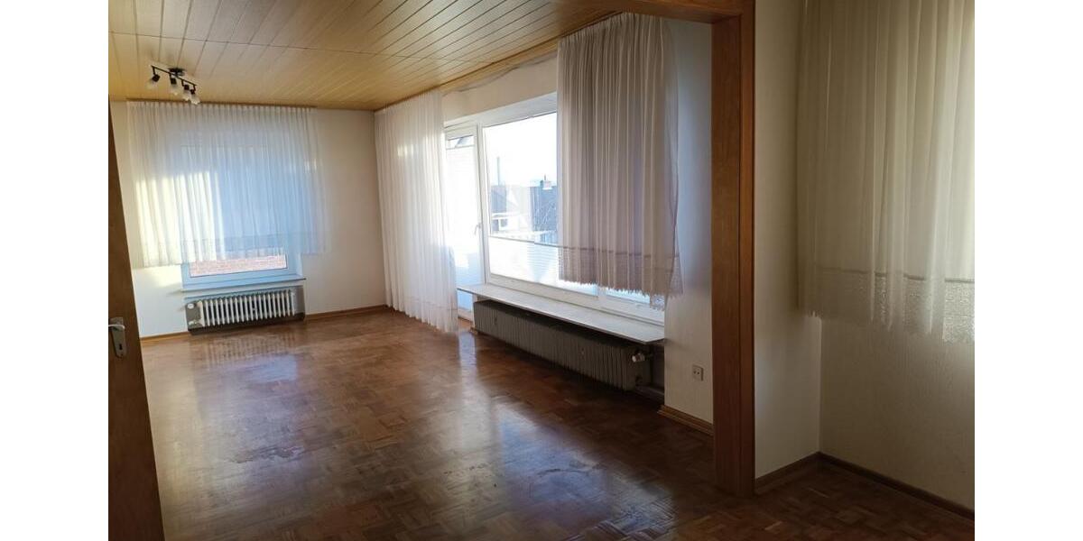 Einfamilienhaus Baunatal - 6 Zimmer, 150 m&sup2;, 330.000&euro; | Angebot:24640163