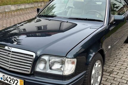Mercedes-Benz E 320 286.000 km 22.222 &euro; Malsfeld 34323