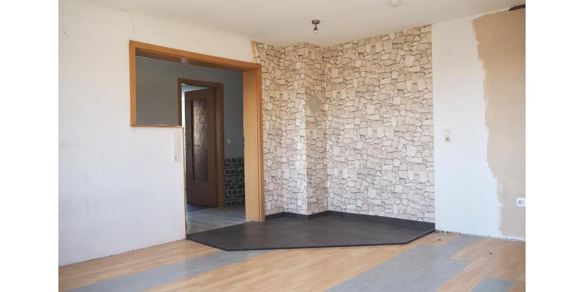 Einfamilienhaus Staufenberg - 7 Zimmer, 128 m&sup2;, 220.000&euro; | Angebot:25840947