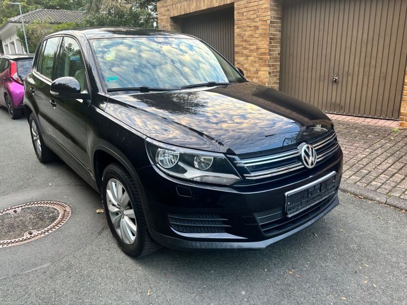 VW Tiguan 175.000 km 7.000 € Warburg 34414