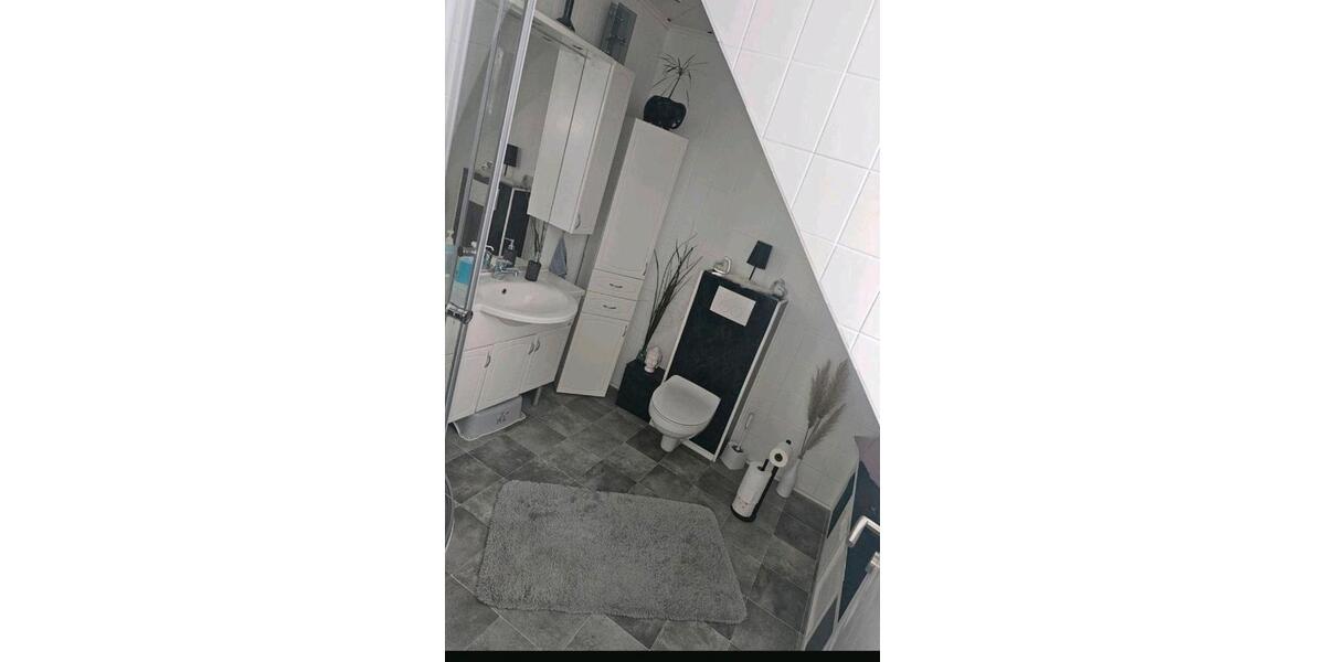 Einfamilienhaus Calden - 9 Zimmer, 180 m&sup2;, 329.000&euro; | Angebot:26176387