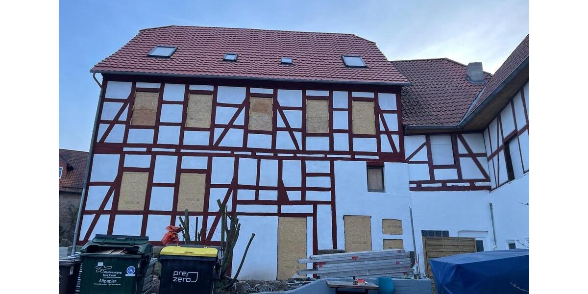 Mehrfamilienhaus, Wohnhaus Wolfhagen - 12 Zimmer, 310 m&sup2;, 99.000&euro; | Angebot:25891615