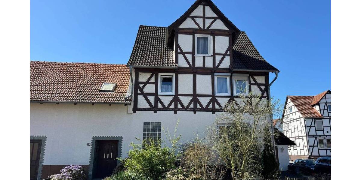 Mehrfamilienhaus, Wohnhaus Niestetal Sandershausen - 7 Zimmer, 203 m&sup2;, 299.000&euro; | Angebot:26450421