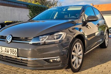 VW Golf 79.500 km 17.600 € Calden 34379