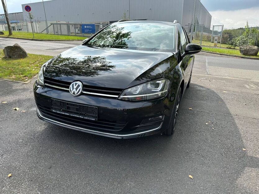 VW Golf 119.000 km 13.100 € Kassel 34123