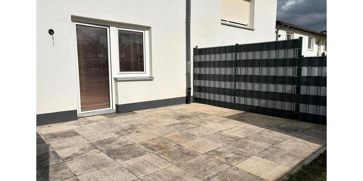 Einfamilienhaus Naumburg - 6 Zimmer, 170 m&sup2;, 1.000&euro; | Angebot:26073511