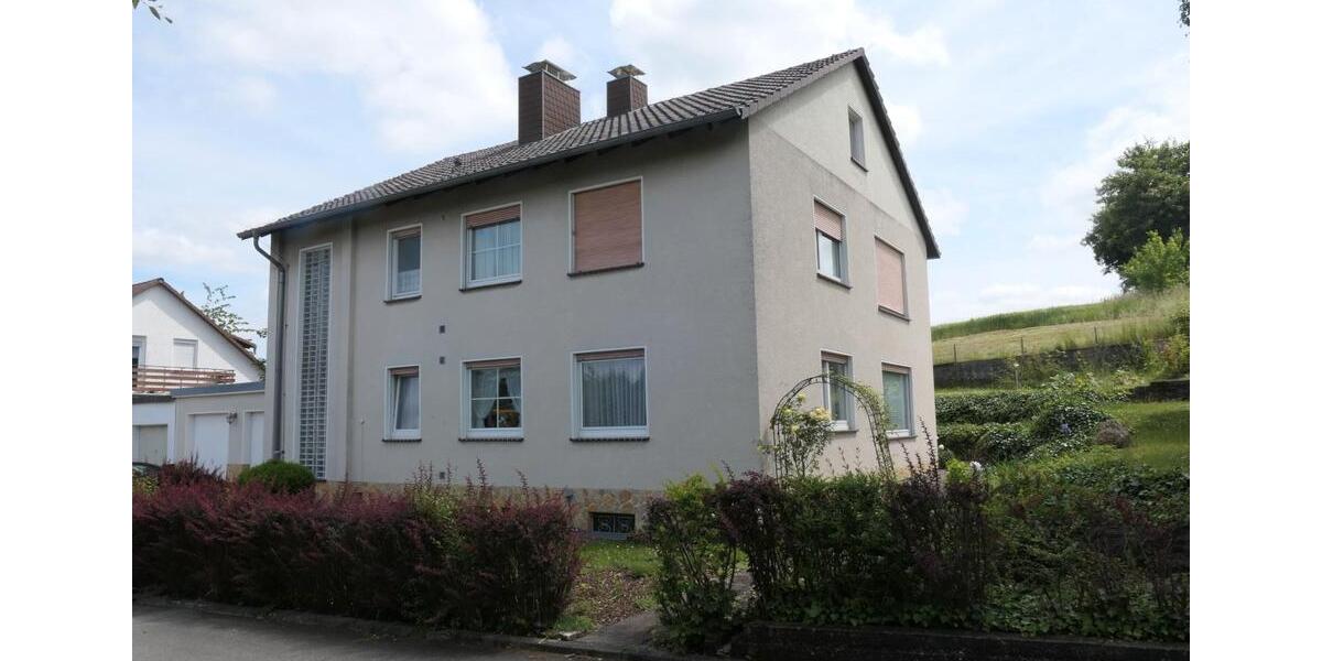 Mehrfamilienhaus, Wohnhaus Wolfhagen - 9 Zimmer, 258 m&sup2;, 239.000&euro; | Angebot:27004765