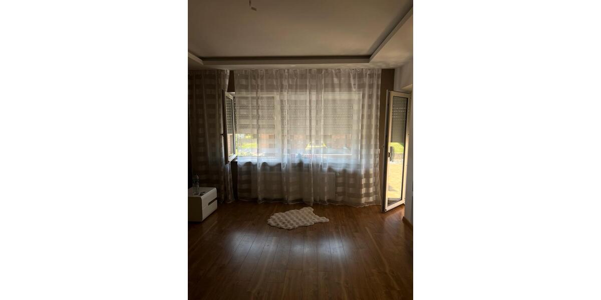Einfamilienhaus Hofgeismar - 6 Zimmer, 301 m&sup2;, 310.000&euro; | Angebot:26957548