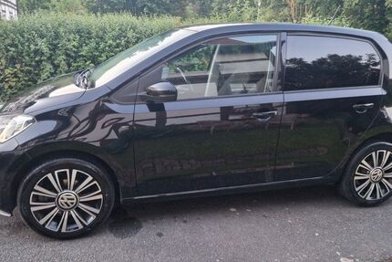 VW up! 179.000 km 5.990 &euro; Hofgeismar 34369