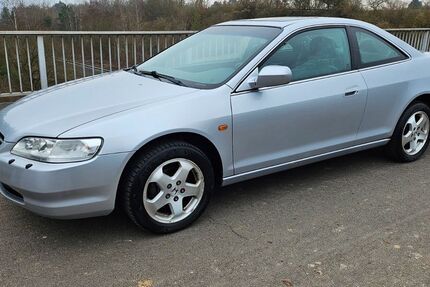 Honda Accord 214.500 km 1.999 &euro; Vellmar 34246