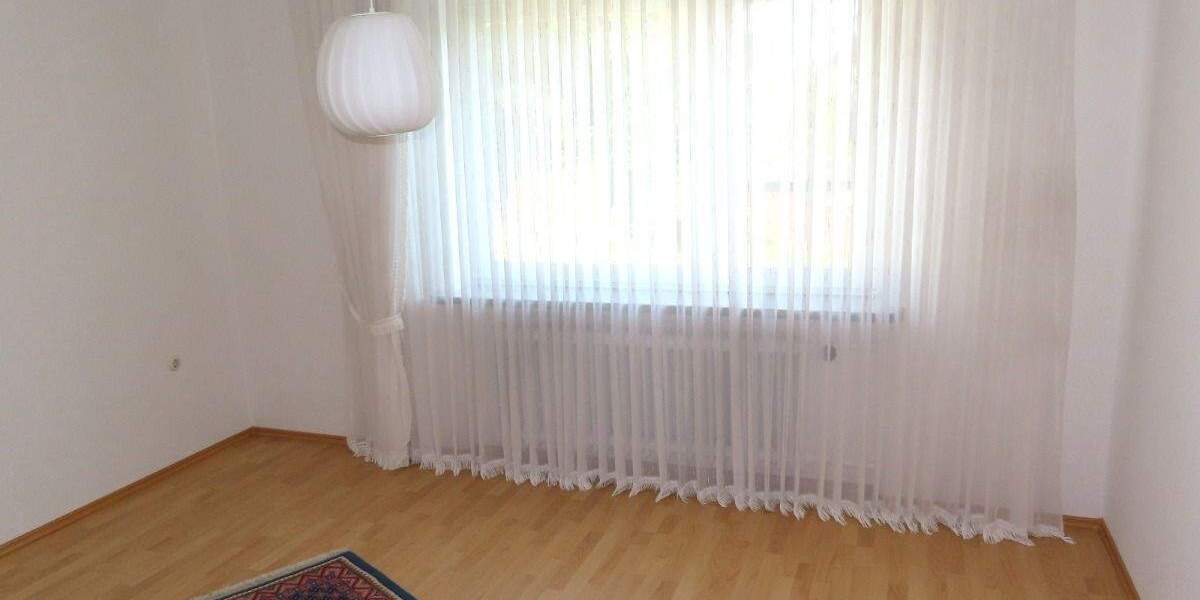 Mehrfamilienhaus, Wohnhaus Niestetal Sandershausen - 8 Zimmer, 150 m&sup2;, 359.000&euro; | Angebot:25664520