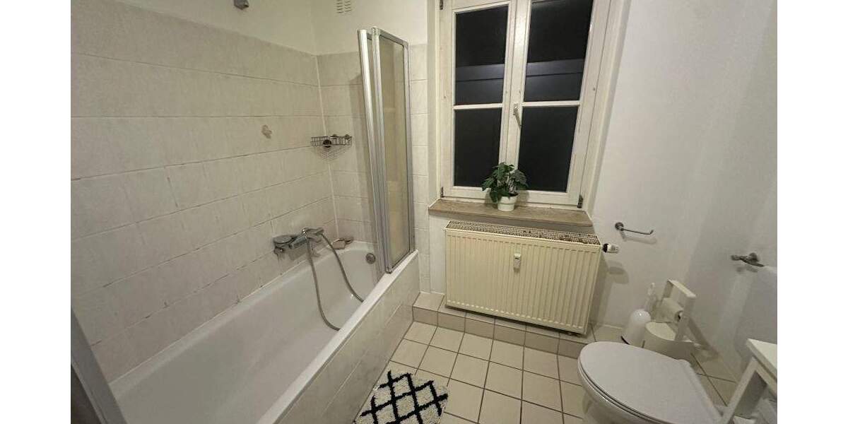 Eigentumswohnung mit 2 ZKB im 2. OG in guter Lage von Kassel-Wehlheiden. 2 zimmer