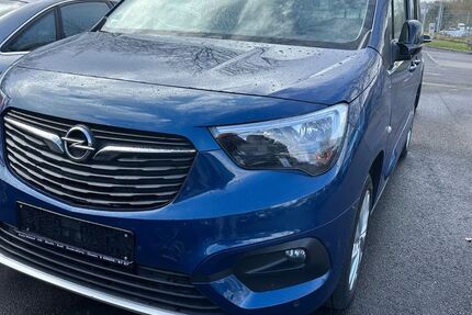 Opel Combo 102.000 km 15.999 &euro; Kassel 34123