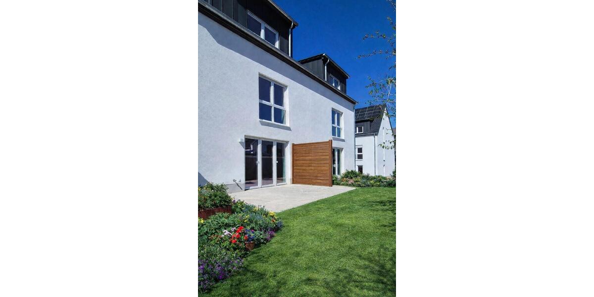 Reihenhaus Fuldatal - 4.5 Zimmer, 140 m&sup2;, 1.690&euro; | Angebot:26086904