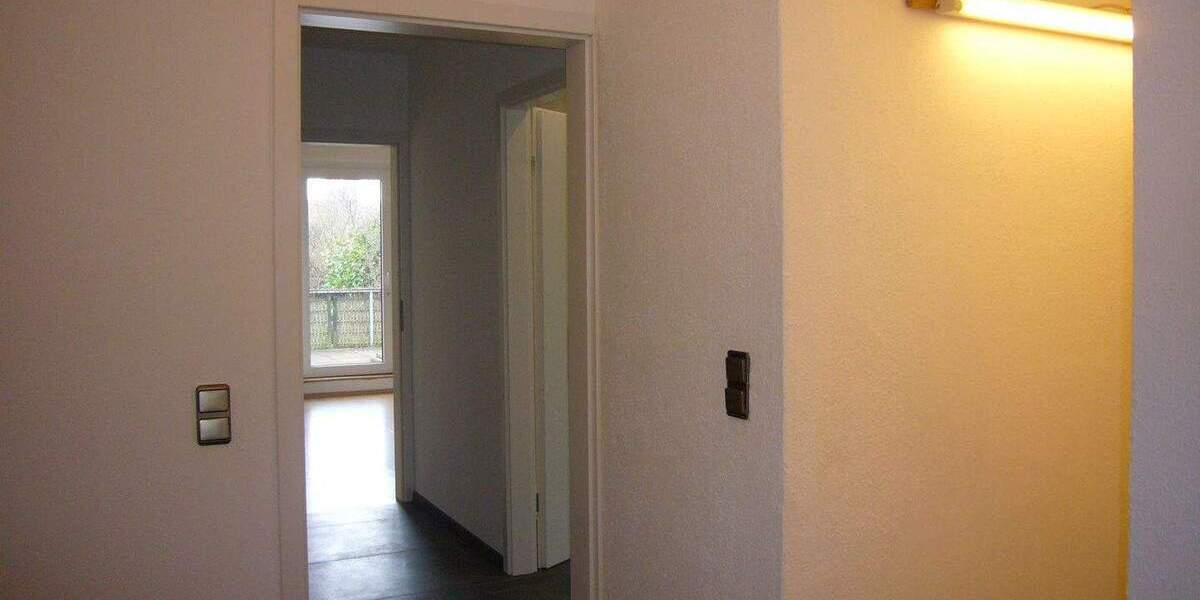 Etagenwohnung Baunatal Altenritte - 4 Zimmer, 190 m&sup2;, 265.000&euro; | Angebot:25731962