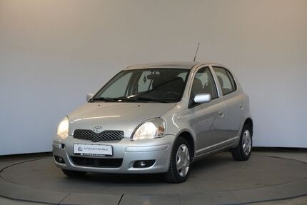 Toyota Yaris 137.549 km 1.990 &euro; Kassel 34123