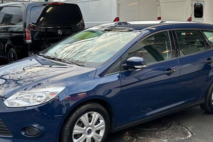 Ford Focus 83.442 km 4.999 &euro; Kassel 34123