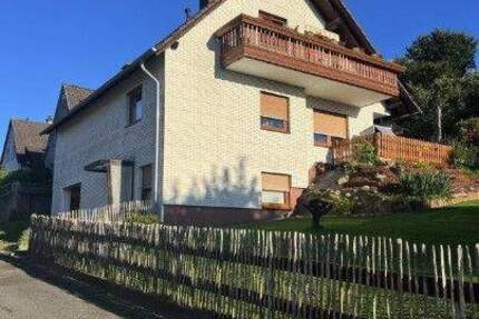 Haus Hann. Münden - 7 Zimmer, 175 m&sup2;, 379.000&euro; | Angebot:25177031