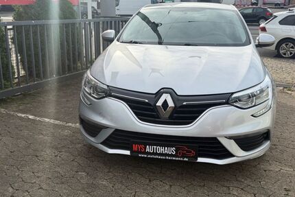 Renault Megane 136.408 km 5.999 &euro; Kassel 34134