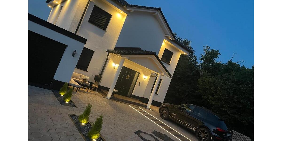 Einfamilienhaus Staufenberg - 5 Zimmer, 200 m&sup2;, 900.000&euro; | Angebot:27115098