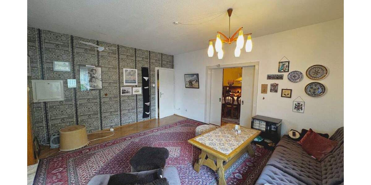 Einfamilienhaus Kassel Oberzwehren - 7 Zimmer, 157 m&sup2;, 310.000&euro; | Angebot:25768989