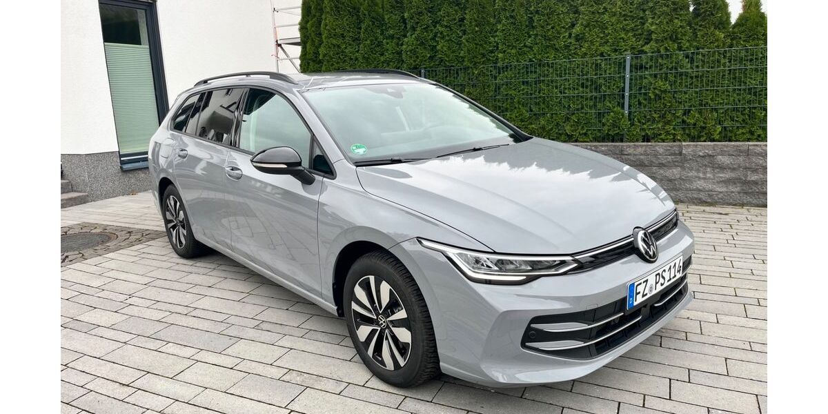 VW Golf 10.700 km 27.490 &euro; Gudensberg 34281