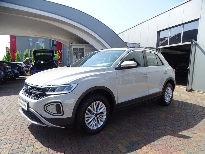 VW T-Roc 66.911 km 23.950 € Hofgeismar 34369