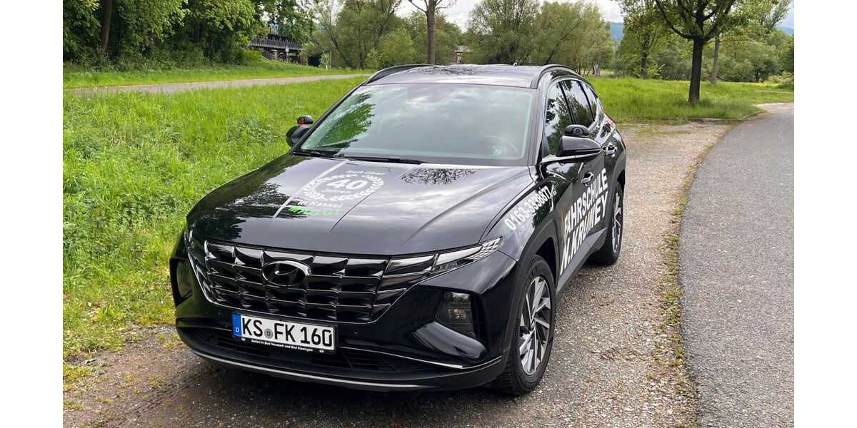 Hyundai TUCSON 170.000 km 17.500 &euro; Staufenberg 34355