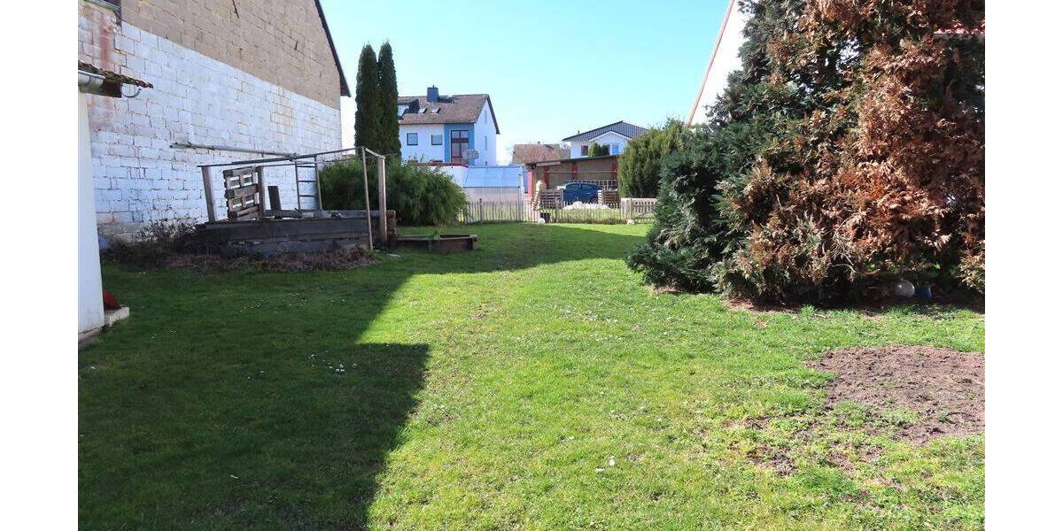 Einfamilienhaus Niestetal Heiligenrode - 6 Zimmer, 150 m&sup2;, 179.000&euro; | Angebot:25772469