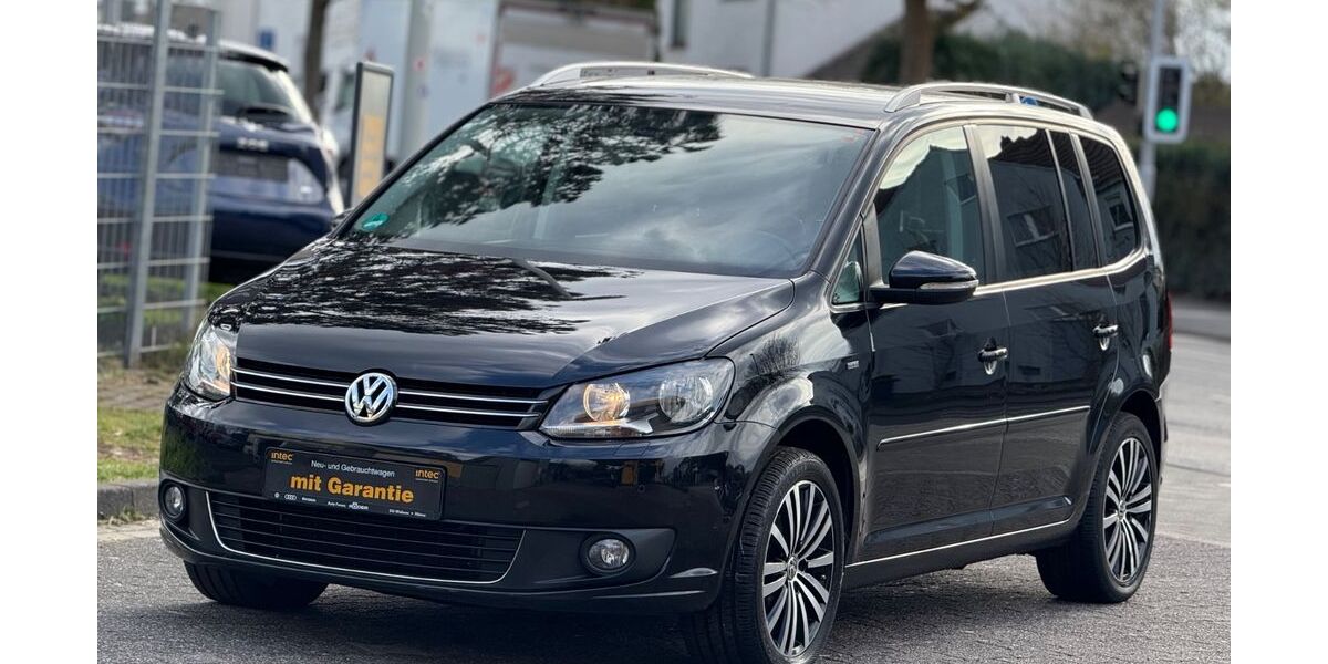 VW Touran 200.600 km 8.999 &euro; Kassel 34132