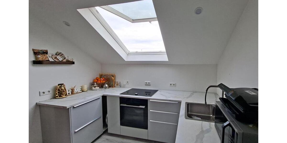 Dachgeschoßwohnung Kassel Fasanenhof - 3 Zimmer, 80 m&sup2;, 1.200&euro; | Angebot:26231067