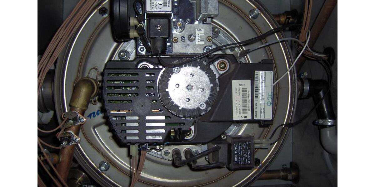 Fachwerkhaus 150m² 10-Z + 2-Bäder + 60m² Nutz- u. Wirtschafsfläch 10 zimmer