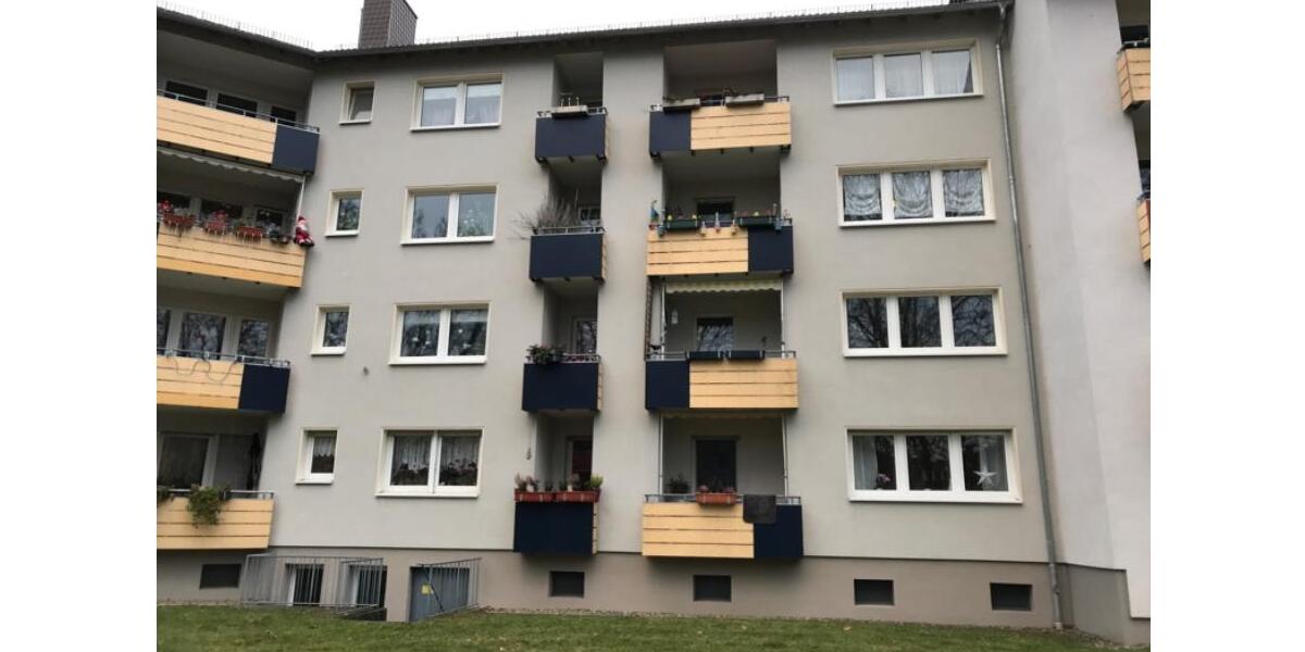 Geräumige 3-Zimmer-Wohnung mit Loggia 3 zimmer