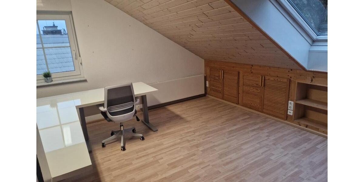 Doppelhaushälfte Söhrewald - 11 Zimmer, 146 m&sup2;, 349.000&euro; | Angebot:25182038