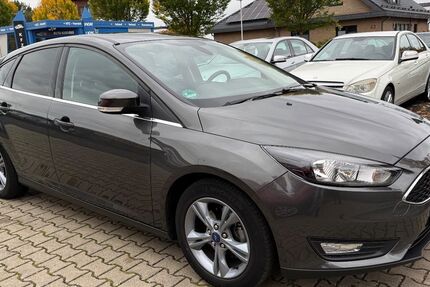 Ford Focus 83.644 km 7.590 &euro; Fuldabrück-Bergshausen 34277