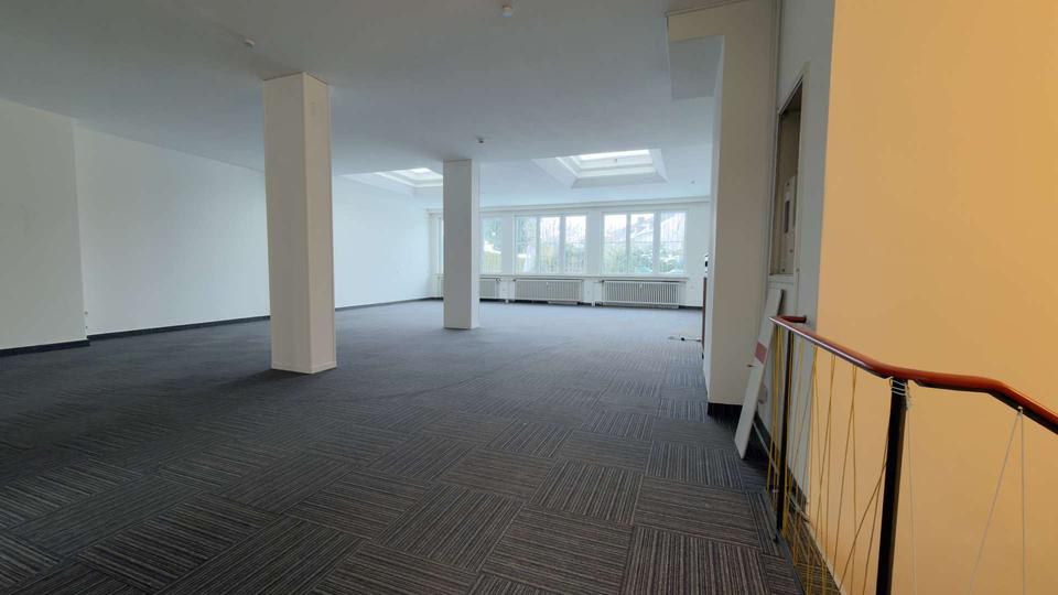 Gewerbeobjekt Kassel Niederzwehren - 1.500&euro; | Angebot:25105051