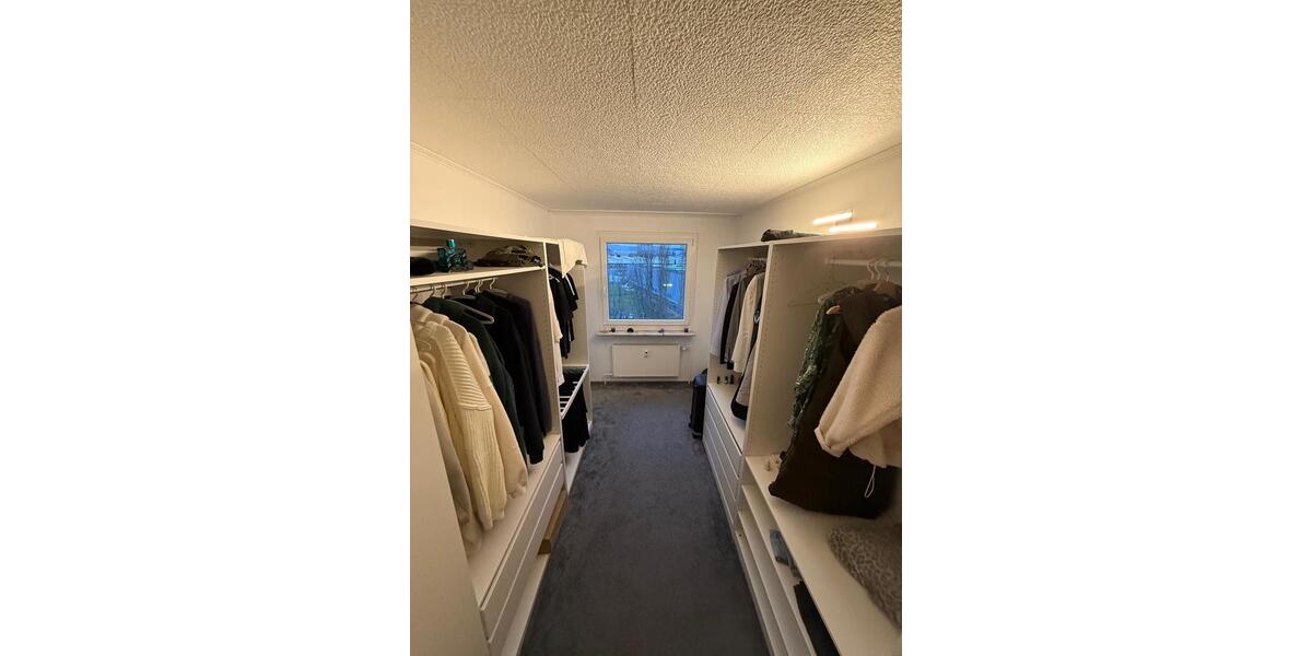 Etagenwohnung Kassel Philippinenhof-Warteberg - 3 Zimmer, 73 m&sup2;, 179.000&euro; | Angebot:24277955