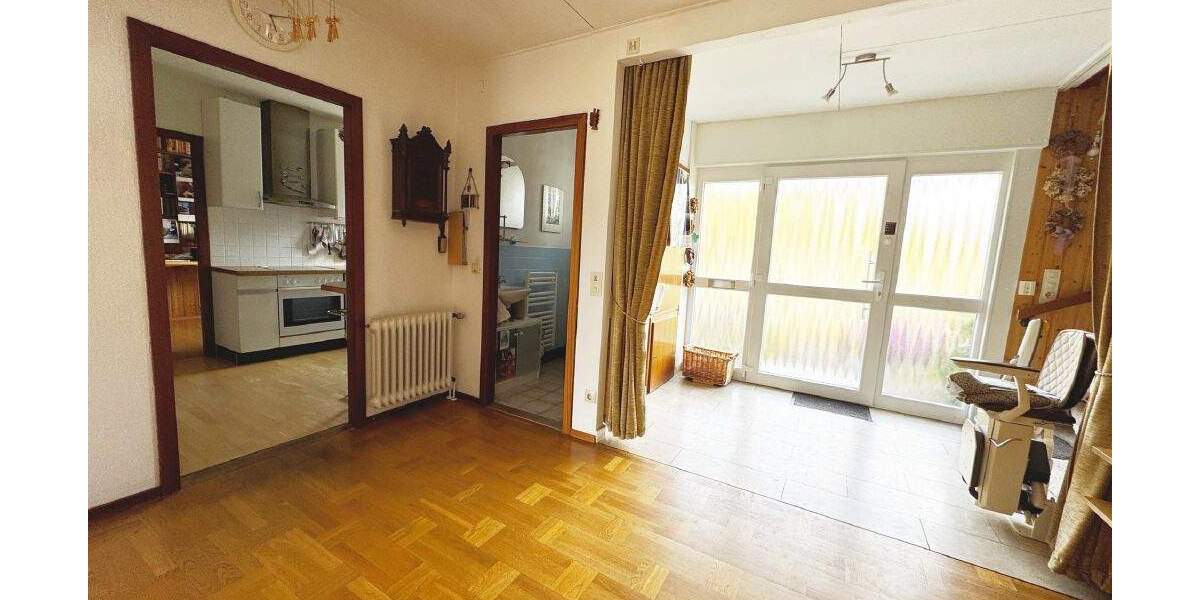 Einfamilienhaus Kassel Kirchditmold - 1 Zimmer, 225 m&sup2;, 398.000&euro; | Angebot:25835787