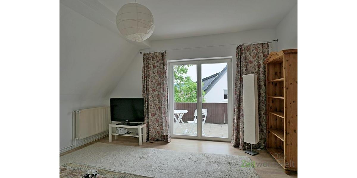 (EF0322_M) Kassel-Stadt: Wehlheiden, zwei möblierte WG-Zimmer mit eigenem Balkon, an Wochenendheimfahrer 2 zimmer