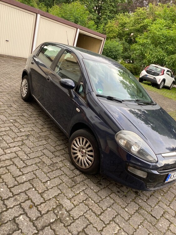 Fiat Punto Evo 134.582 km 2.800 € Kassel 34117