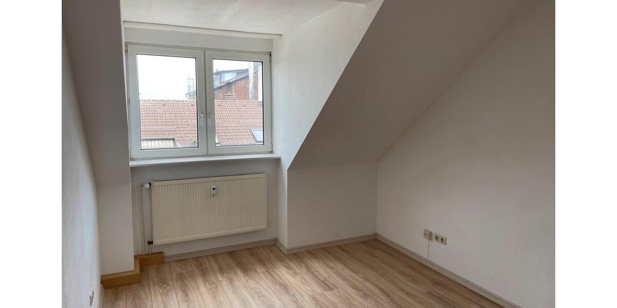 Dachgeschoßwohnung Kassel - 3 Zimmer, 53 m&sup2;, 168.000&euro; | Angebot:27261737