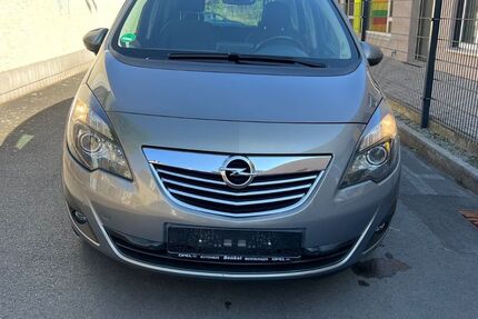Opel Meriva 144.000 km 4.400 &euro; kassel 34127