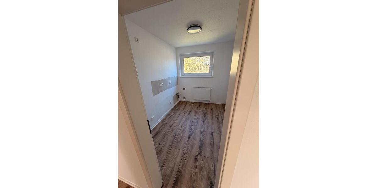 Etagenwohnung Kassel Philippinenhof-Warteberg - 3 Zimmer, 70 m&sup2;, 199.000&euro; | Angebot:26638961