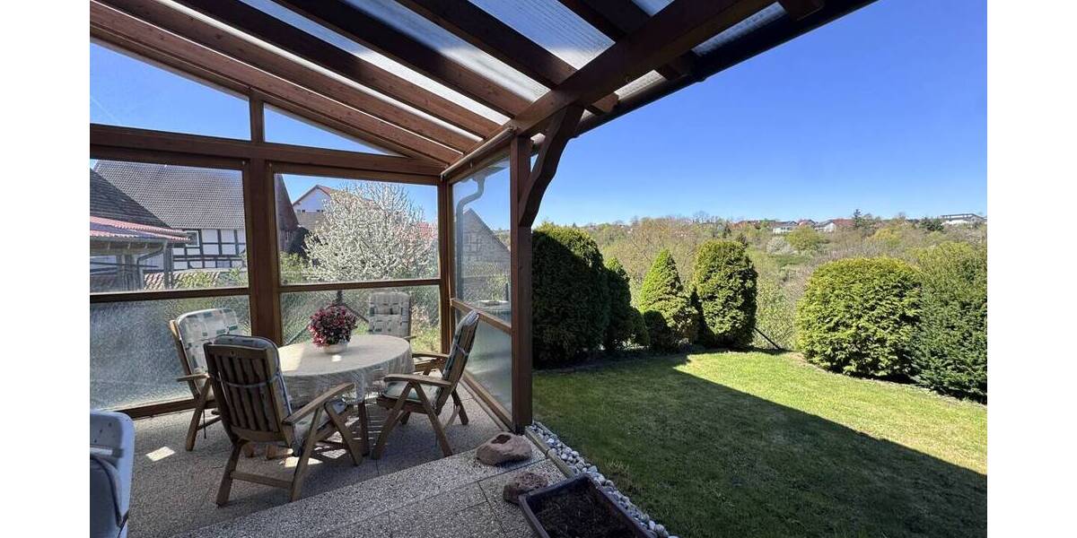 Einfamilienhaus Wolfhagen - 9 Zimmer, 210 m&sup2;, 159.000&euro; | Angebot:26657540