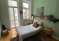 12 qmWG Zimmer im Vorderen Westen + Balkon