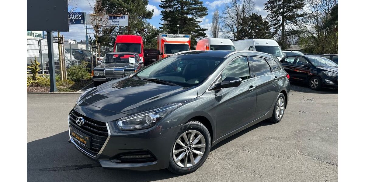 Hyundai i40 117.675 km 9.990 &euro; Kassel 34123