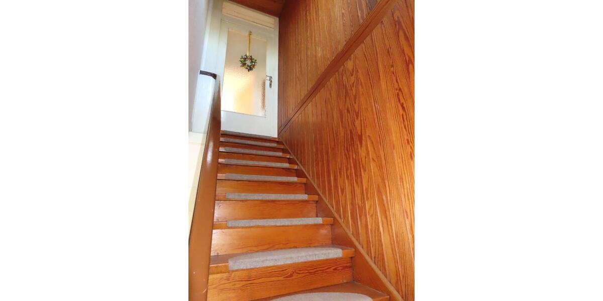 Mehrfamilienhaus, Wohnhaus Kassel Bettenhausen - 8 Zimmer, 175 m&sup2;, 259.000&euro; | Angebot:26154568