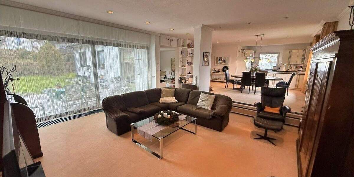 Bungalow in begehrter Wohnlage von Vellmar Stadtgrenze Kassel mit viel Platz und Vollkeller 4 zimmer