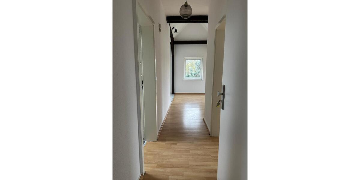 Charmante 2-Zimmer DG Wohnung in Kassel-Oberzwehren 2 zimmer